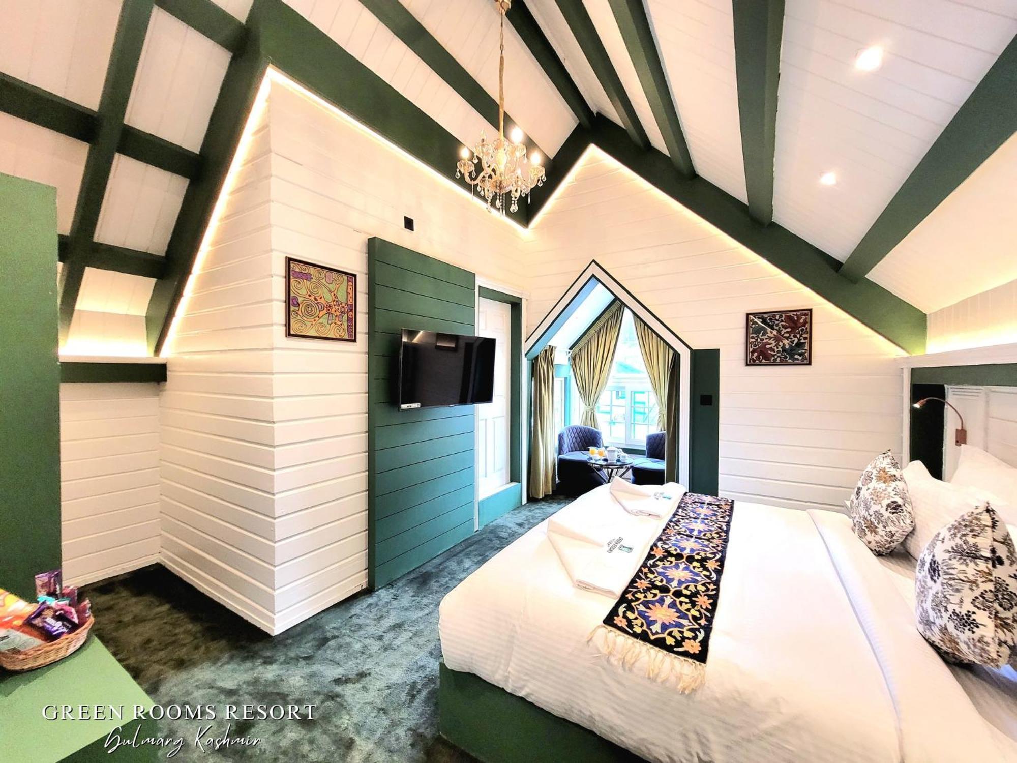 Green Rooms Resort Гульмарг Экстерьер фото
