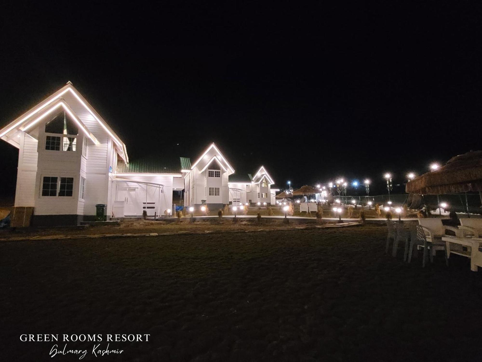 Green Rooms Resort Гульмарг Экстерьер фото